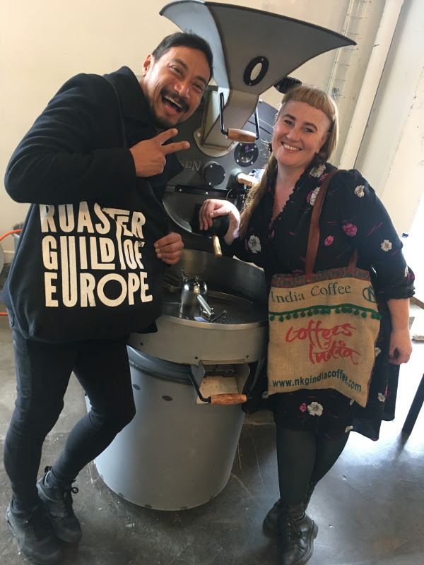 Sonja Grand junto a Amilka Pionera del café de especialidad en Islandia.